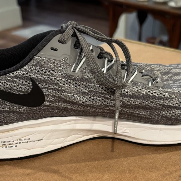 Men's Nike Zoom Pegasus 36 - Picture 3 of 5